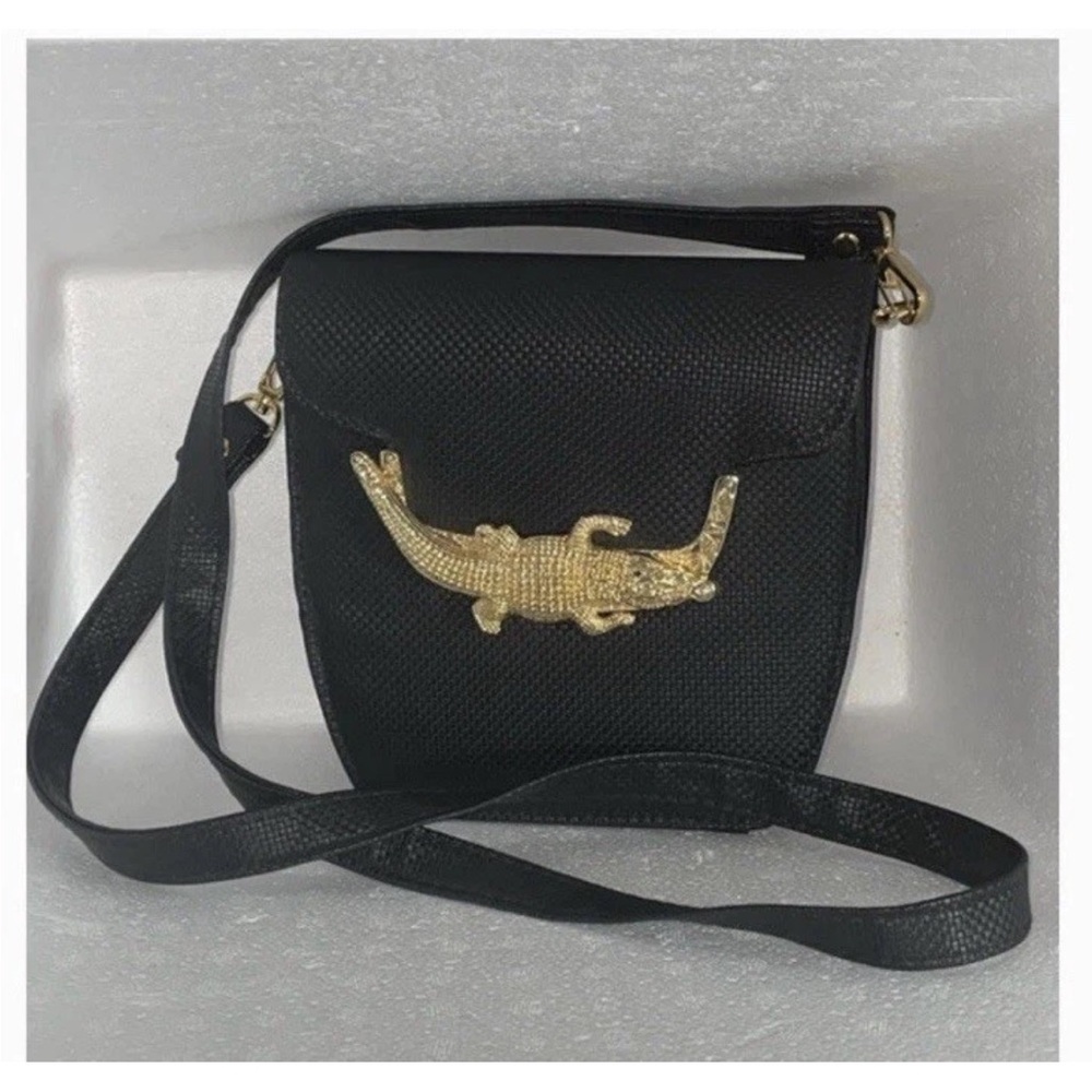 Vintage Tango Elegant Black Crossbody Bag with Gold Crocodile Accent